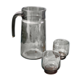 Decanter and water glasses