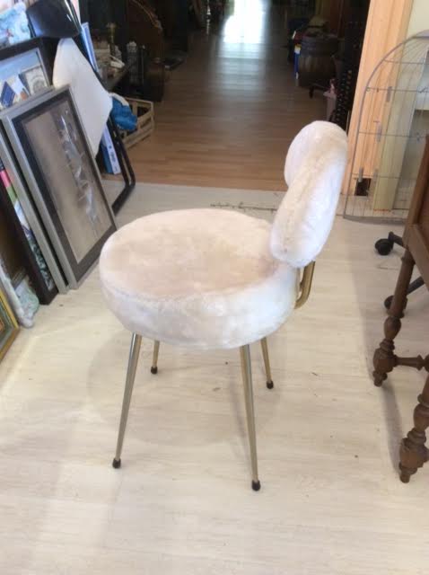 Chaise de chambre avec fourrure