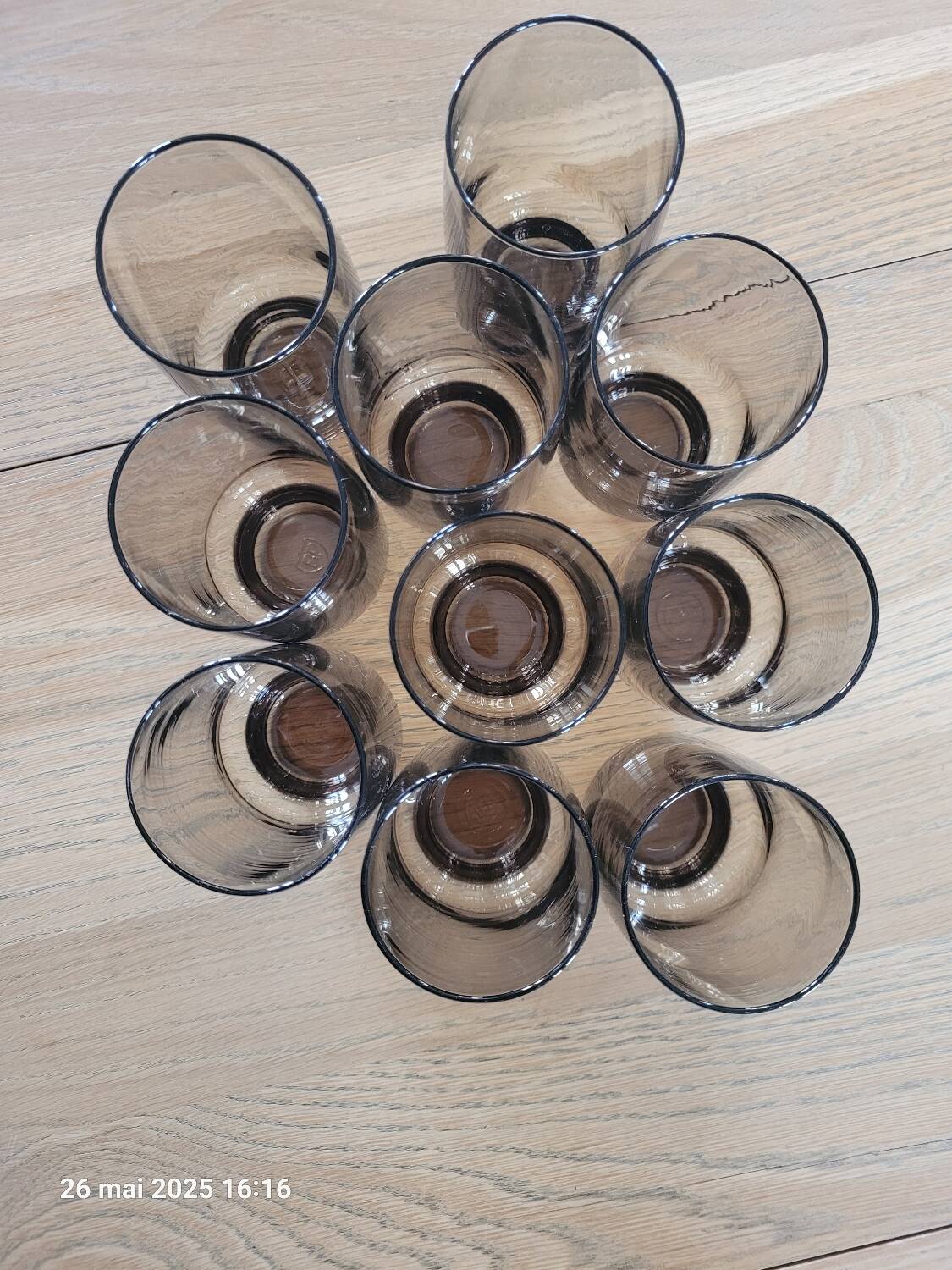 10 verres à eau en verre fumé BP