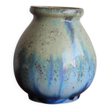 Small vase in glazed blue stoneware.