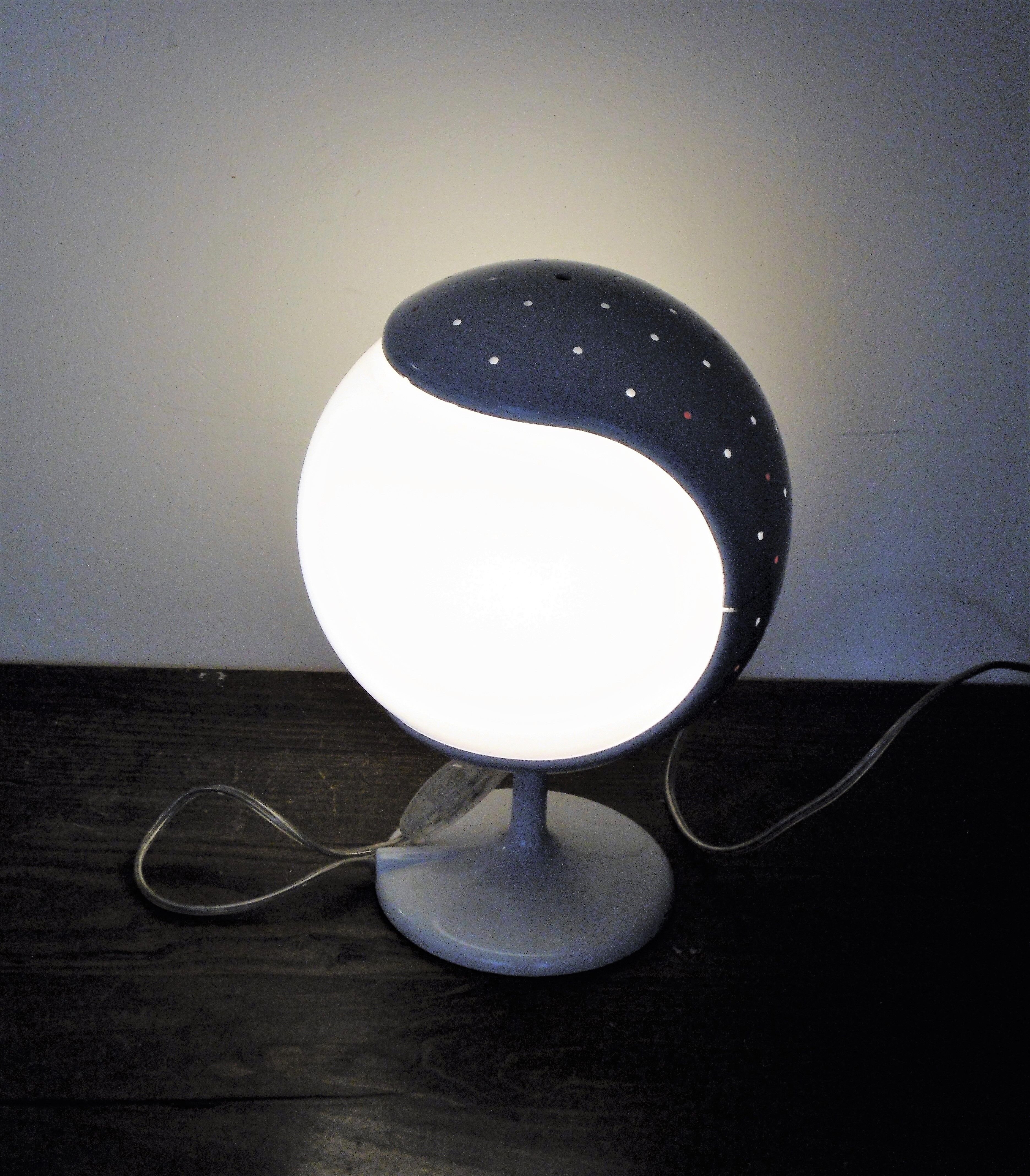 Lampe candle 2000 buggy par Luciano Pagani & Angelo Perversi, production Fontana Arte Italie