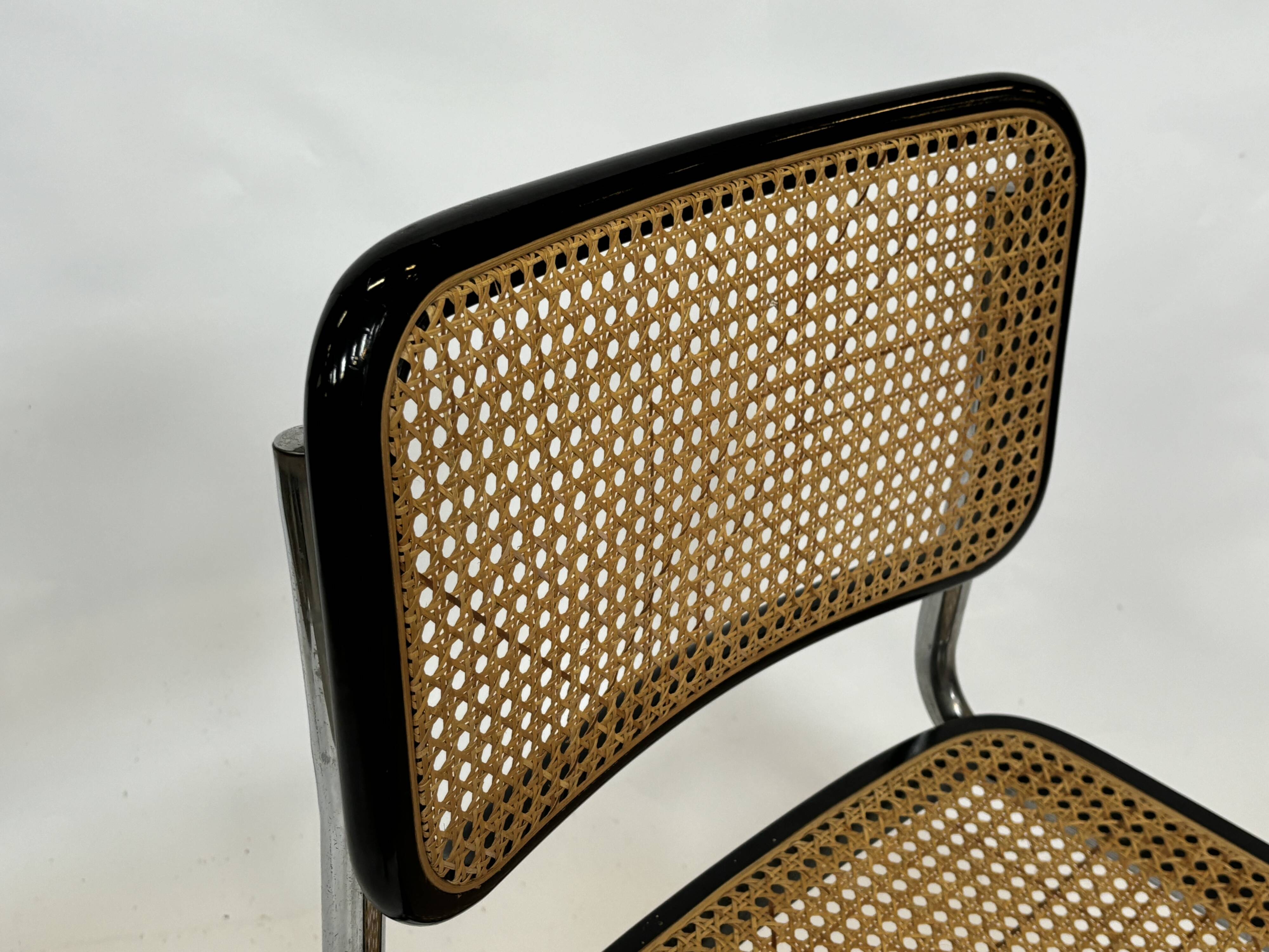 Cesca chair b32 model in chrome and black by Marcel Breuer