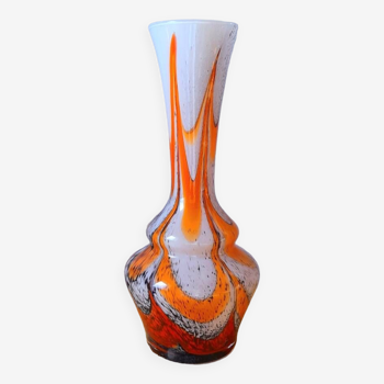 Opaline vase by Carlo Moretti 70s