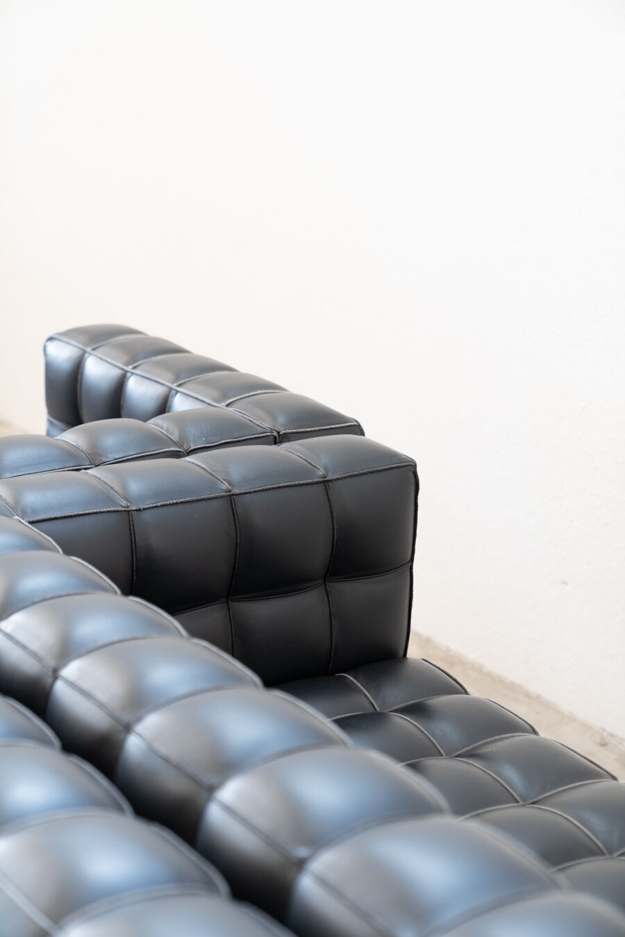 Kubus Sofas, Two Places by Josef Hoffmann for Wittmann, 1980s, Set of 4