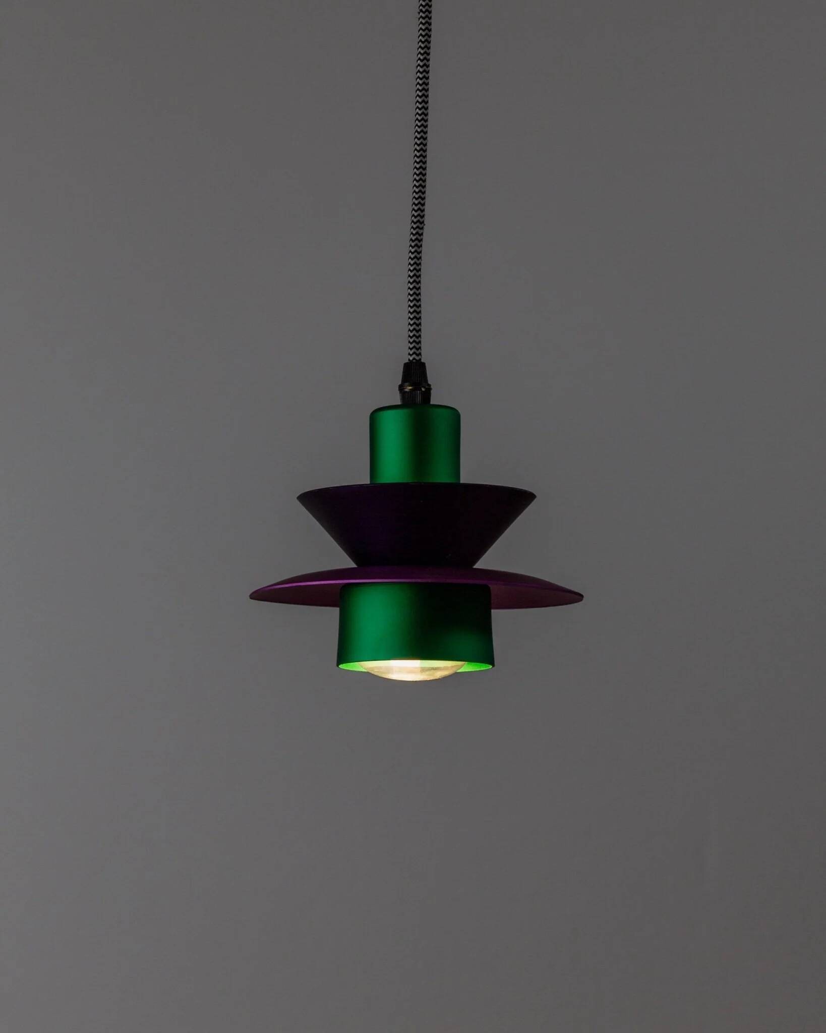 Vintage aluminum ceiling lamp in purple and green, Memphis/postmodern zigzag striped cable, bold pop-art pendant