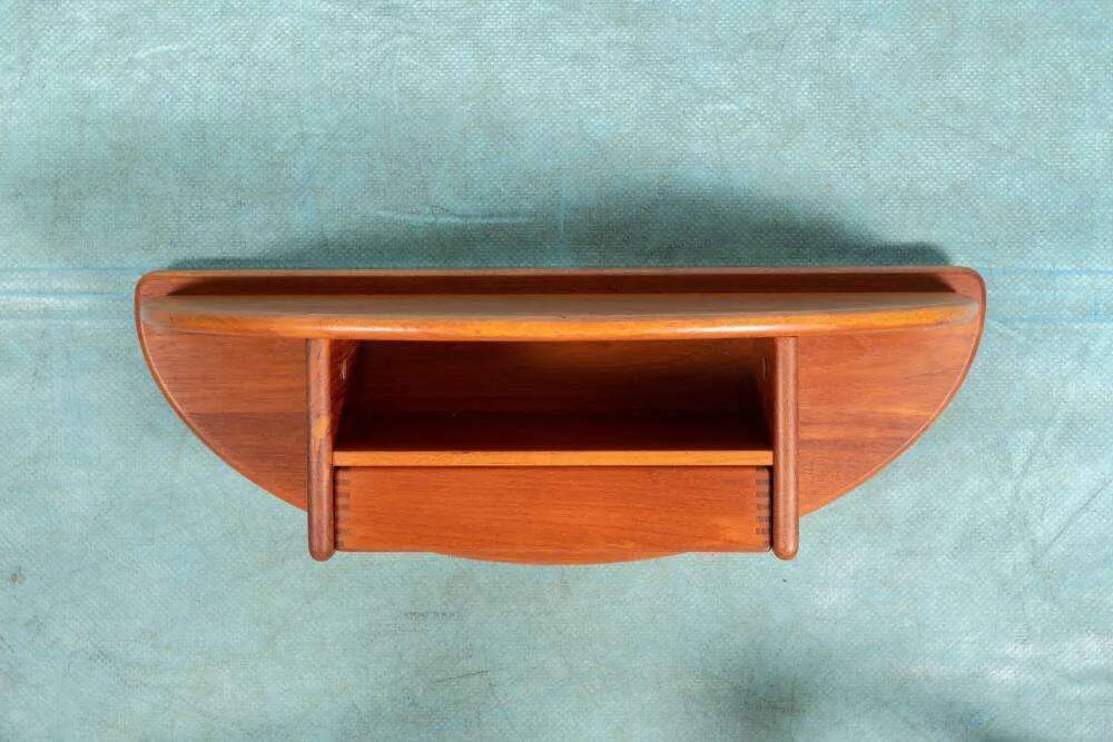 Danish design wall console in teak, Kai Kristiansen