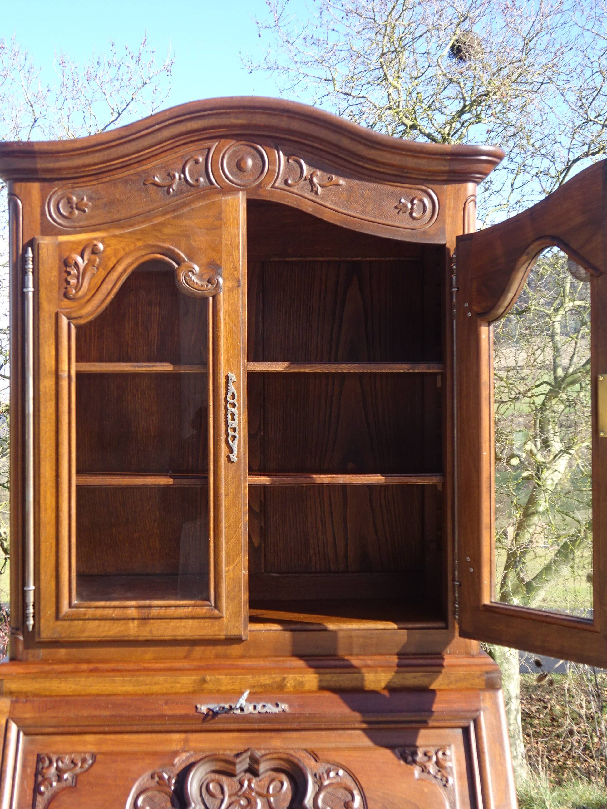 3-in-1 furniture: chest of drawers, secretary, and display cabinet, in walnut.
