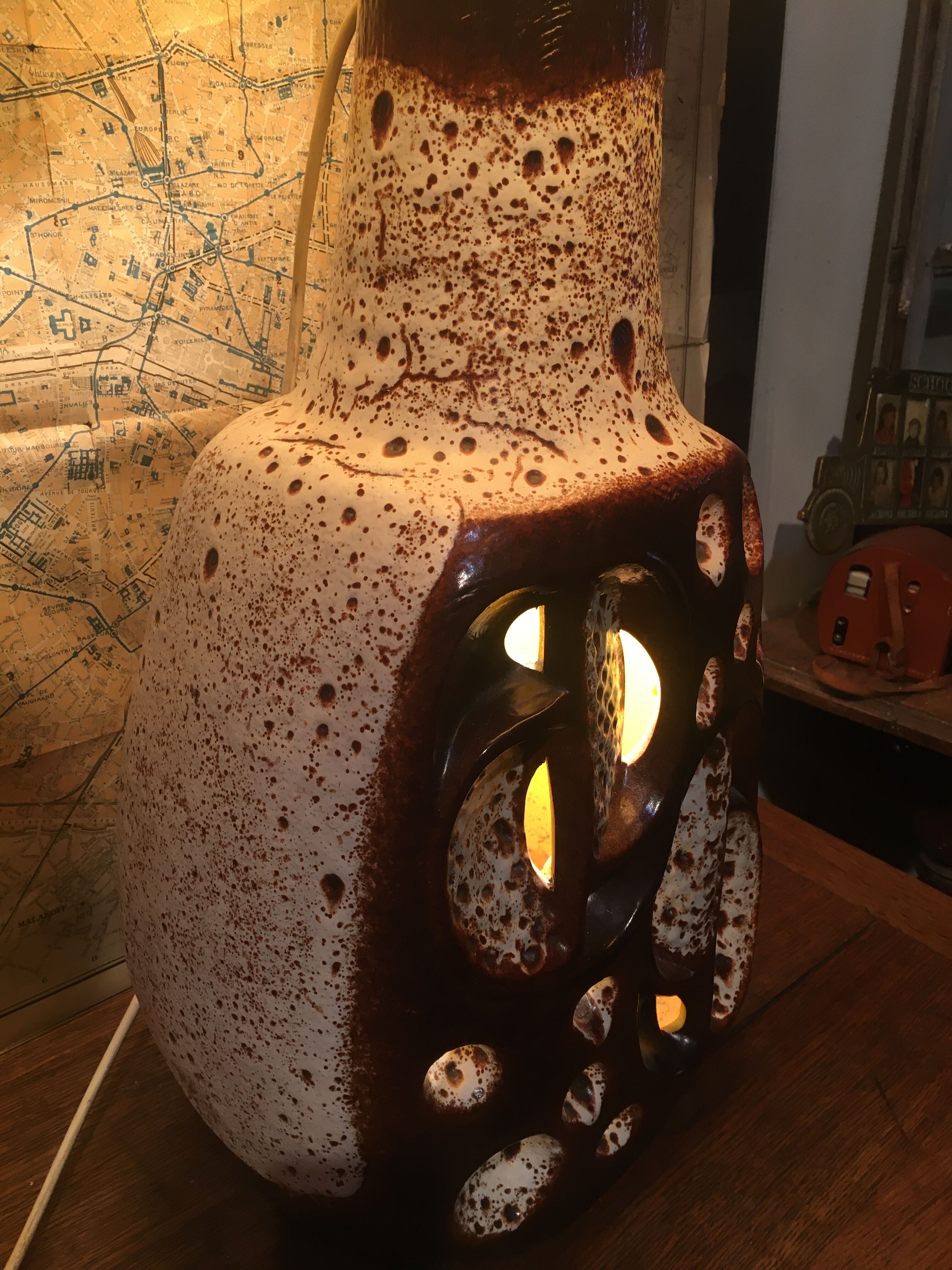 "Fat lava" floor lamp by Hustadt Leuchten from the 1970s.