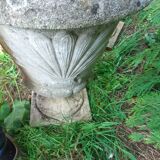 Pair of stone planter medicis