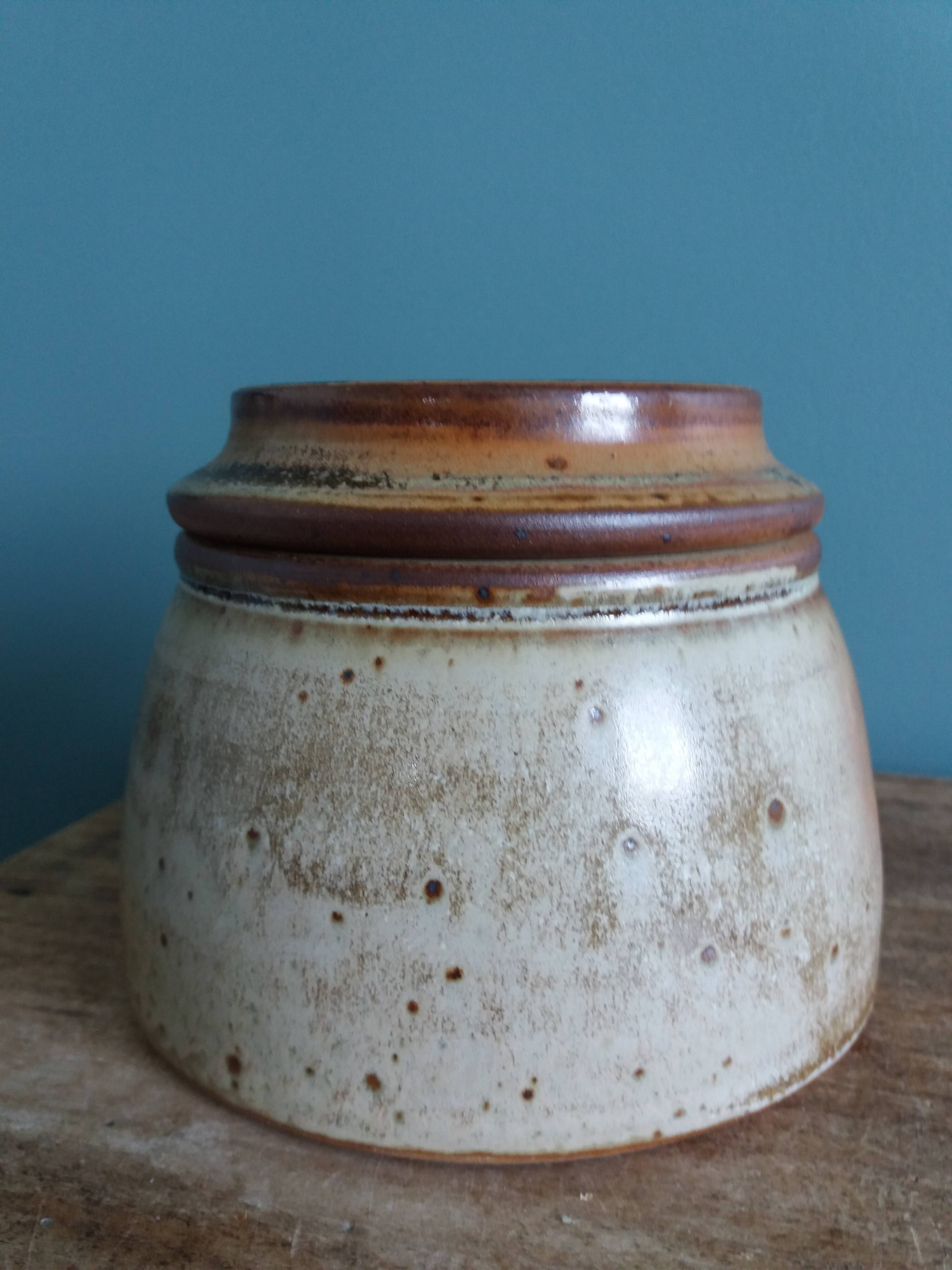 Water butter dish in Puisaye stoneware, Jean-Pierre Prud'homme