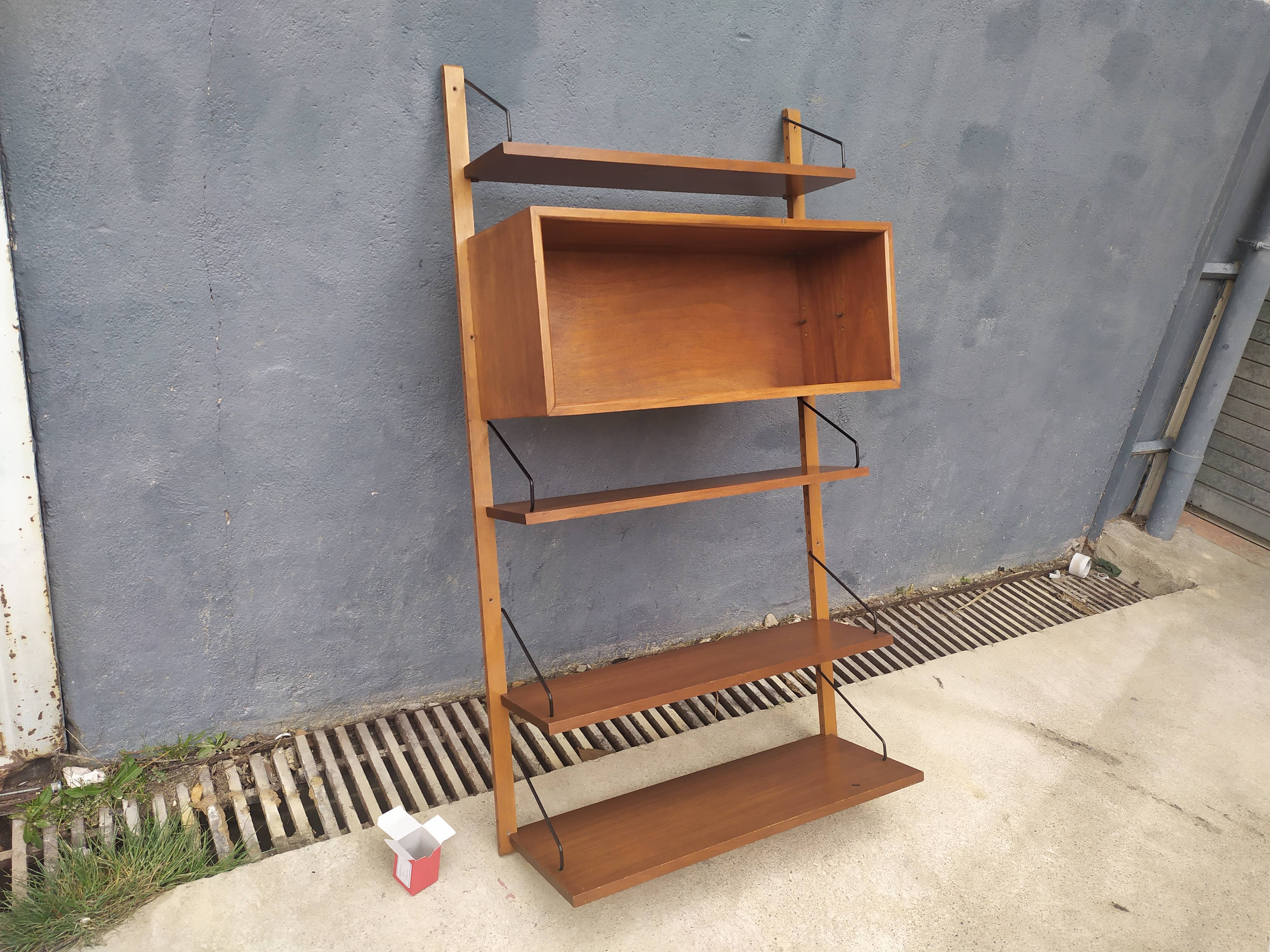 Royal shelf system by Poul Cadovius teak