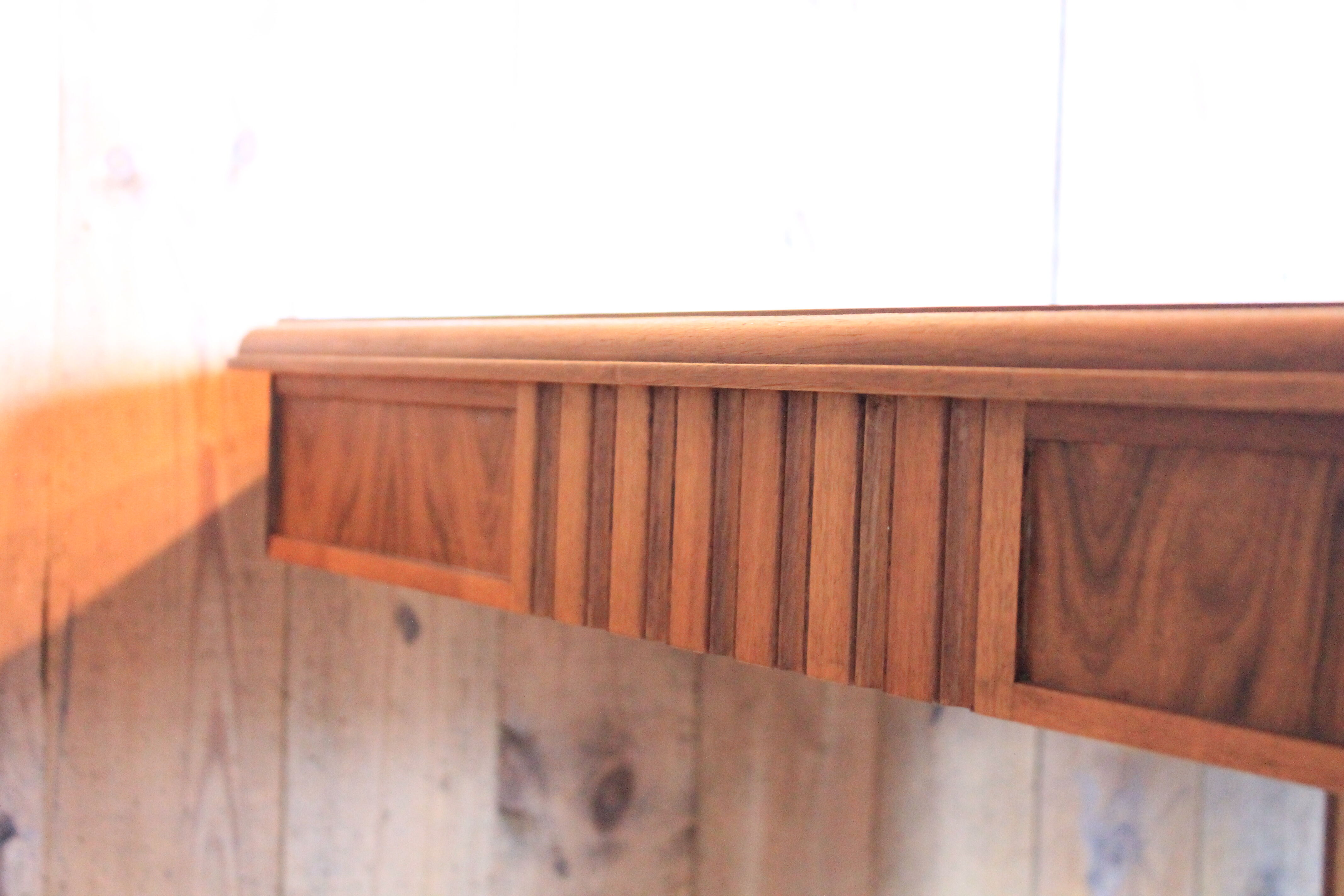 Art-deco extension table