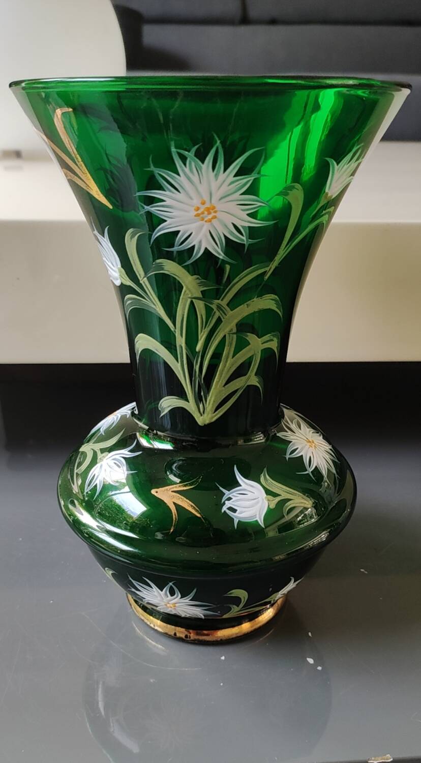 Monaco/Monte Carlo Glassworks vase. Emerald green blown glass