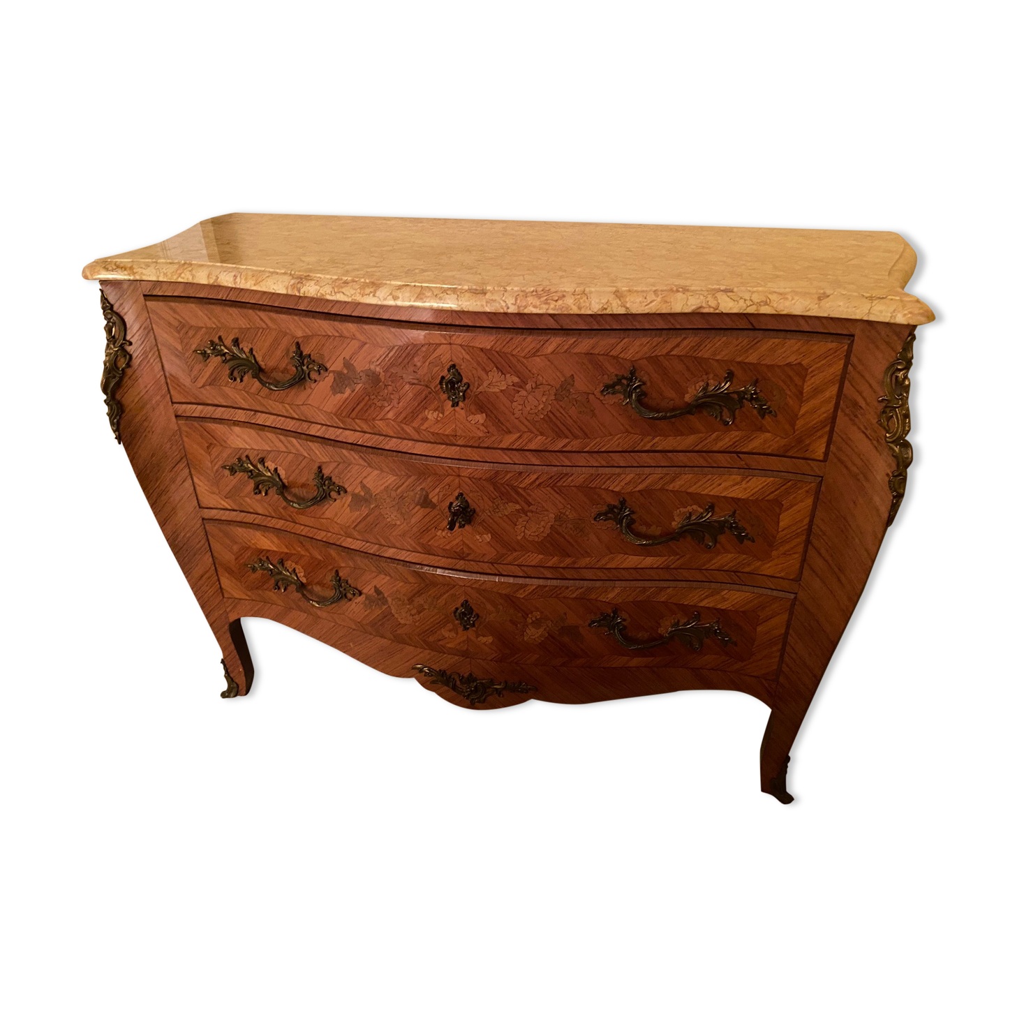 Commode bois de rose style Louis XV
