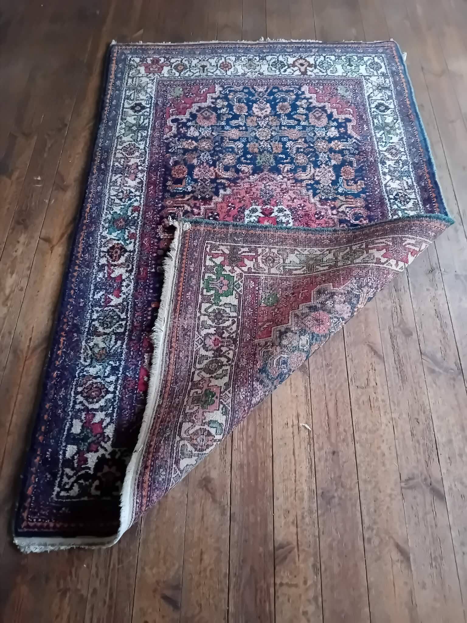 Handmade Persian carpet Mosul 202x132cm