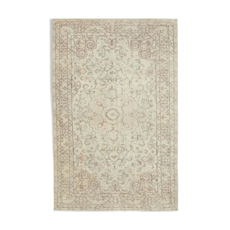 Tapis beige anatolien tissé à la main 170 x 264 cm