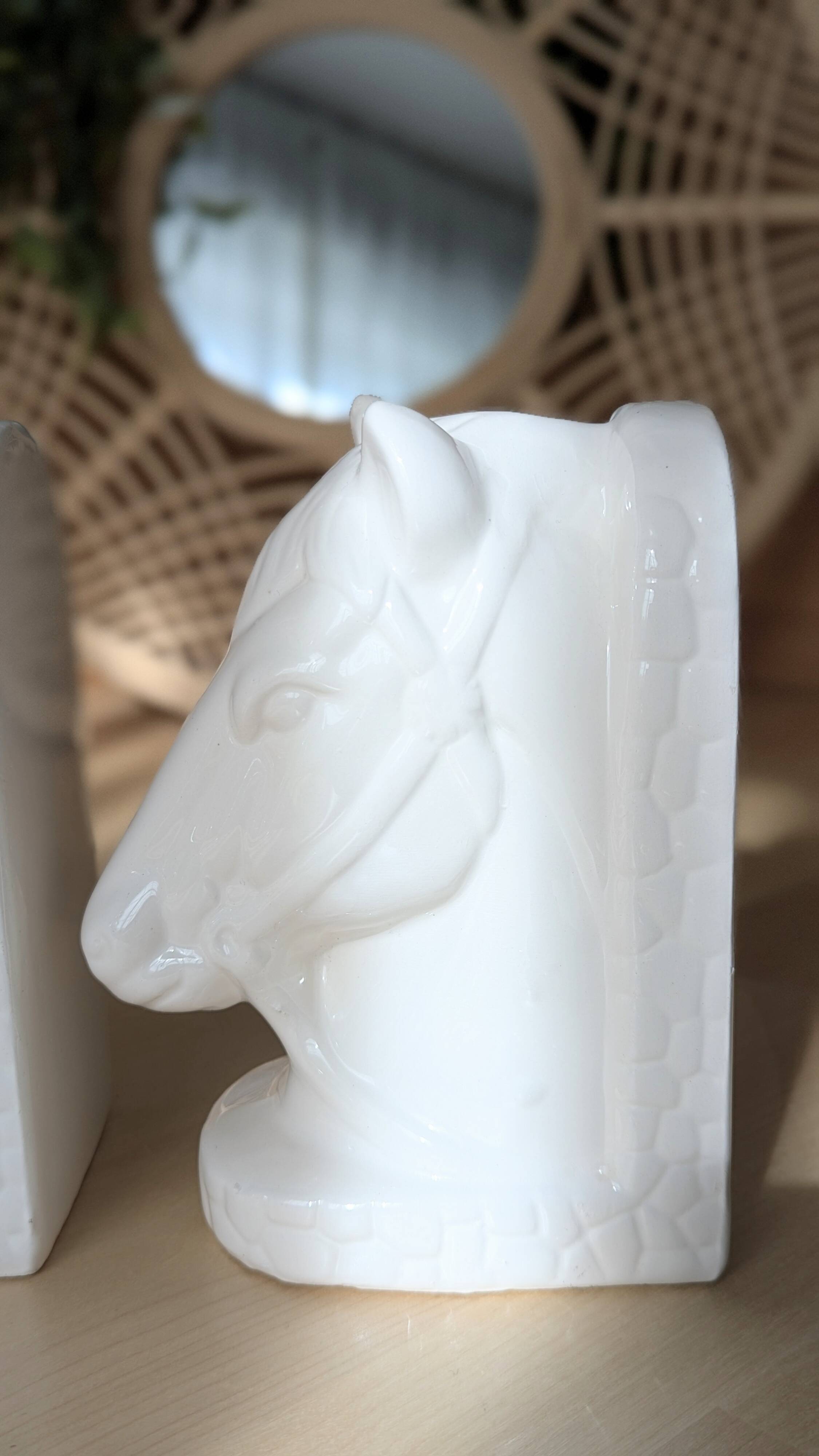 Magnificent pair of vintage ceramic bookends (D-0038)