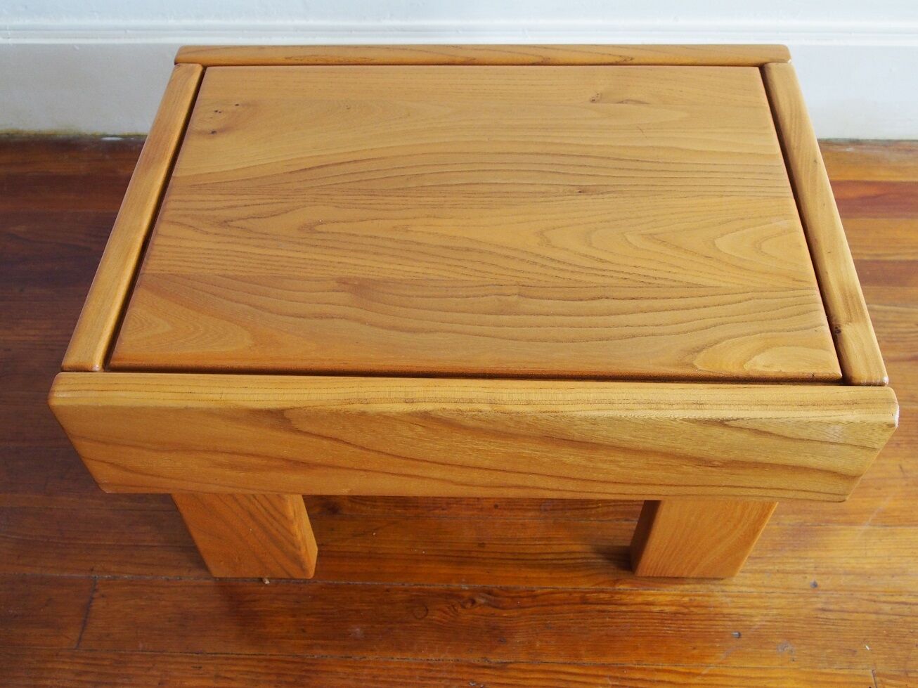 Pair of Regain sofa ends in solid elm