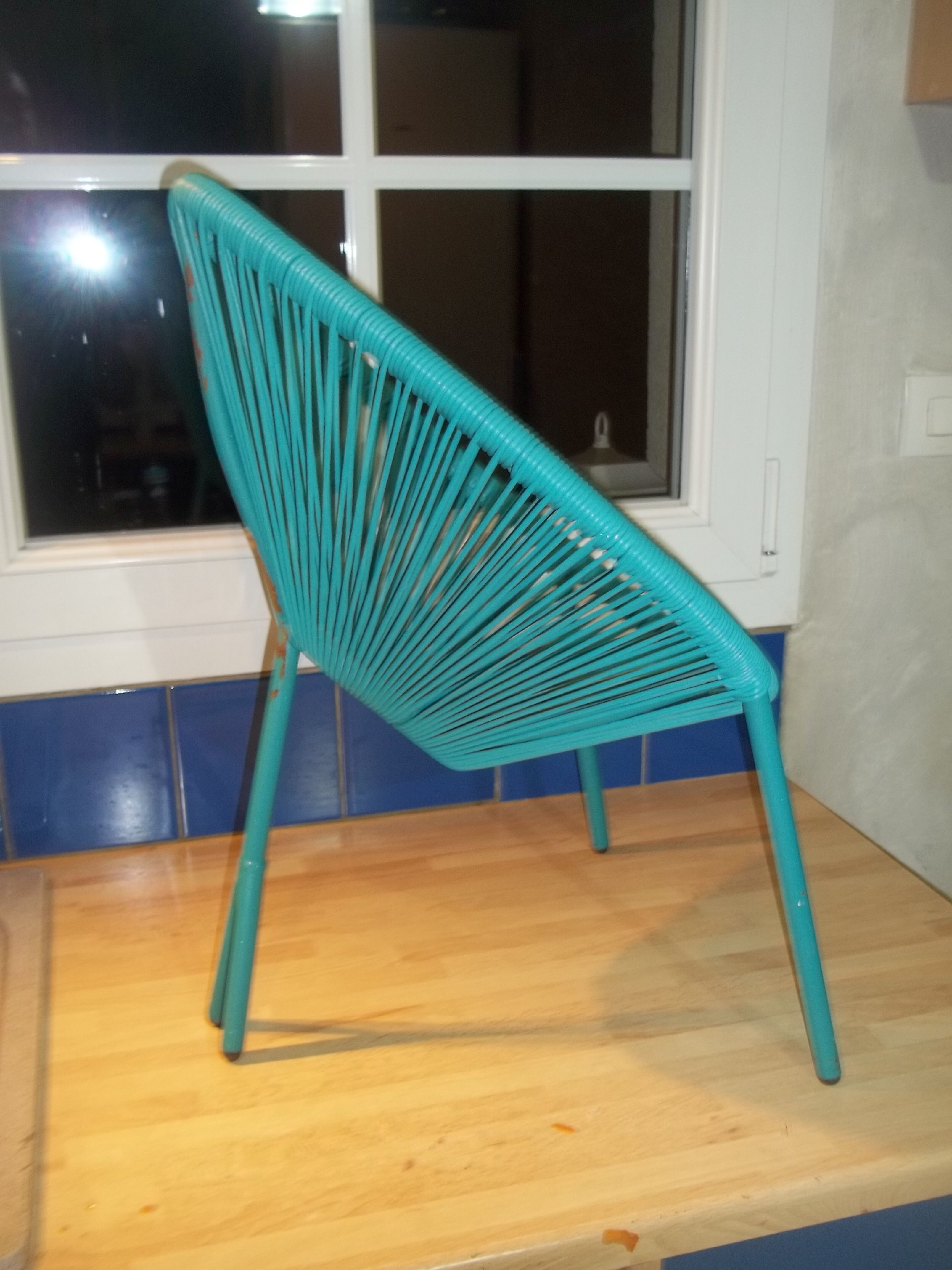 Fauteuil coquille enfant scoubidou vintage