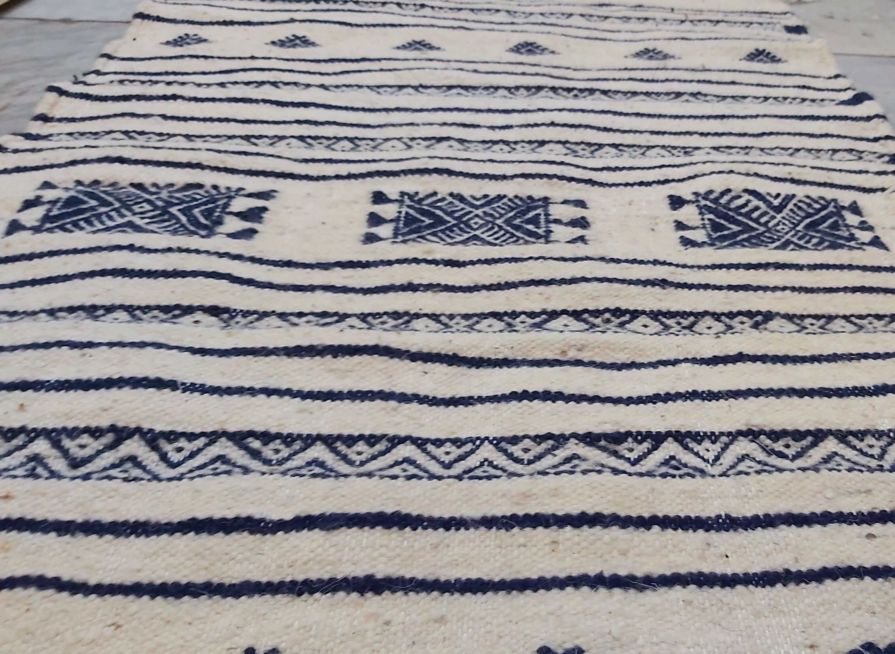 Kilim traditional white and blue handmade carpet 205x110cm