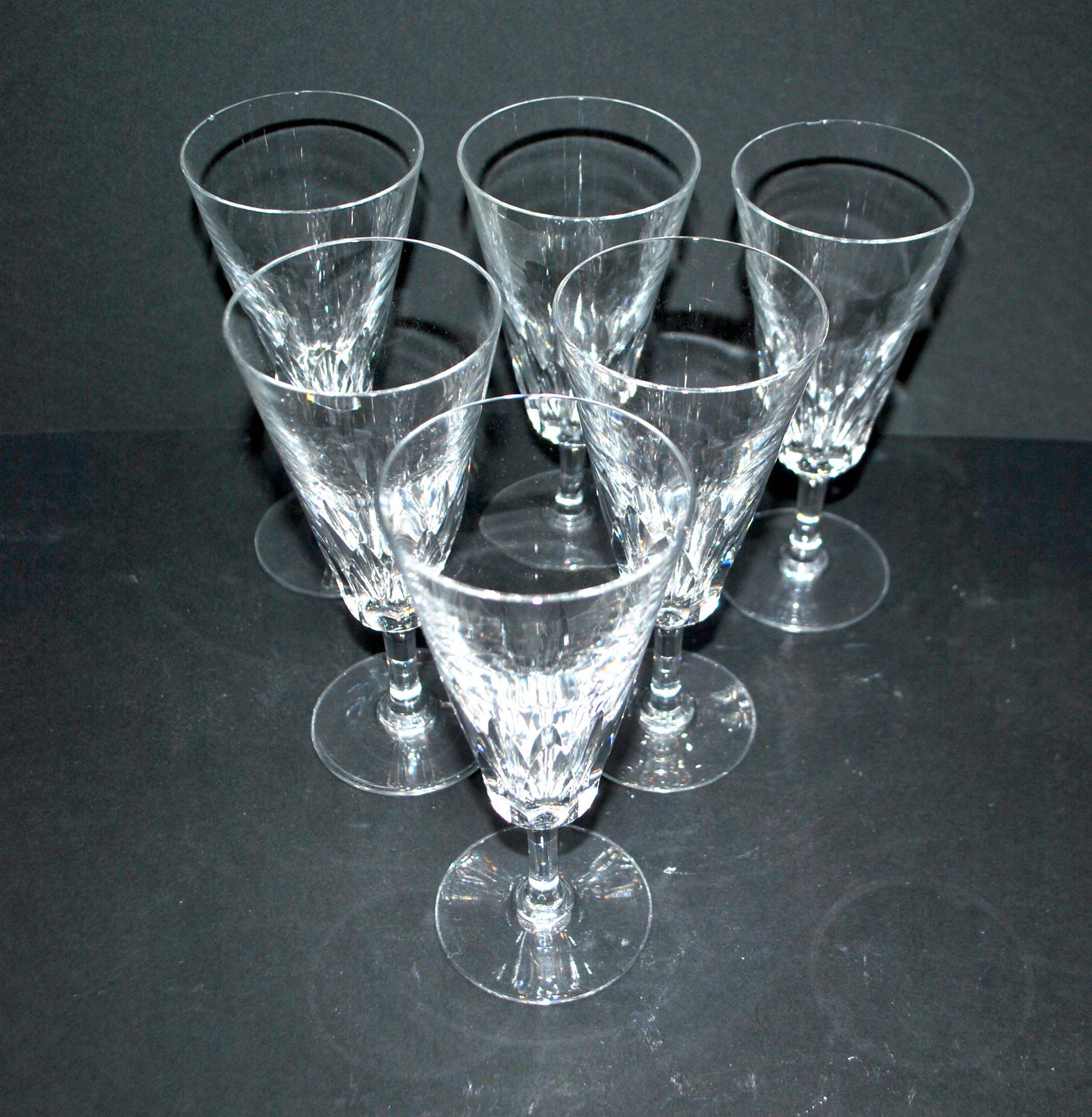 Baccarat set of 6 cut crystal champagne flutes, Carcassonne model, 1960