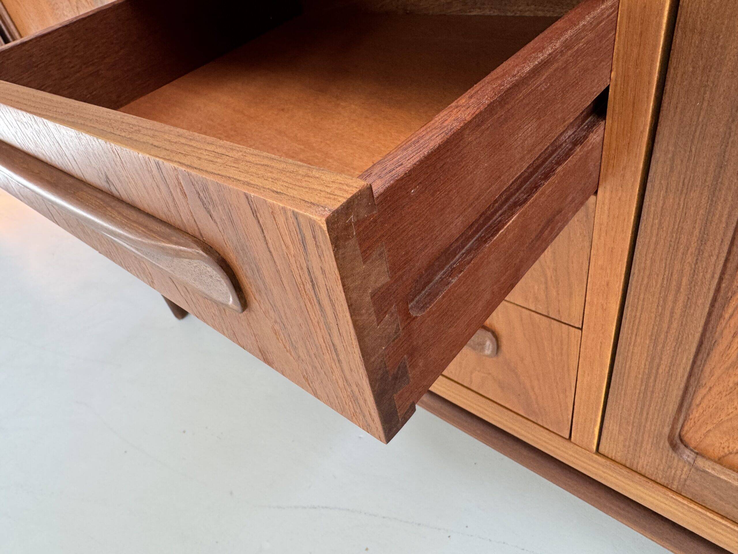 Buffet vintage G-Plan