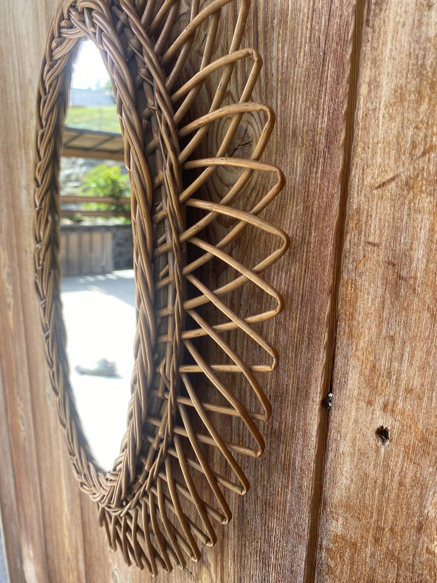 Vintage oval rattan mirror 57x40