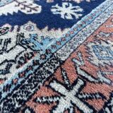 Handmade Persian rug 200cm x 140cm