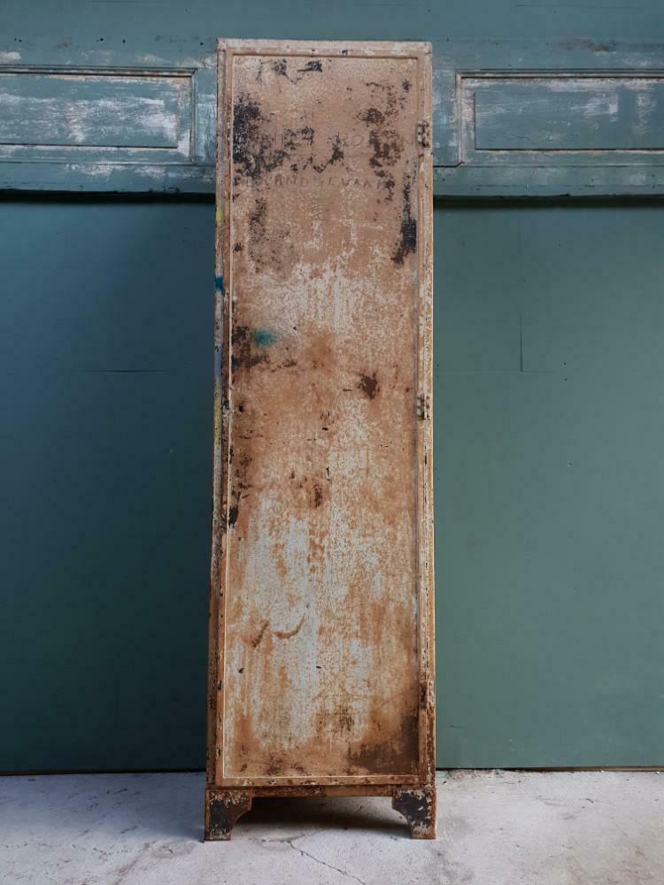 Armoire industrielle