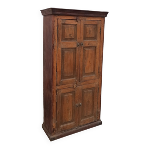 Armoire ancienne en bois