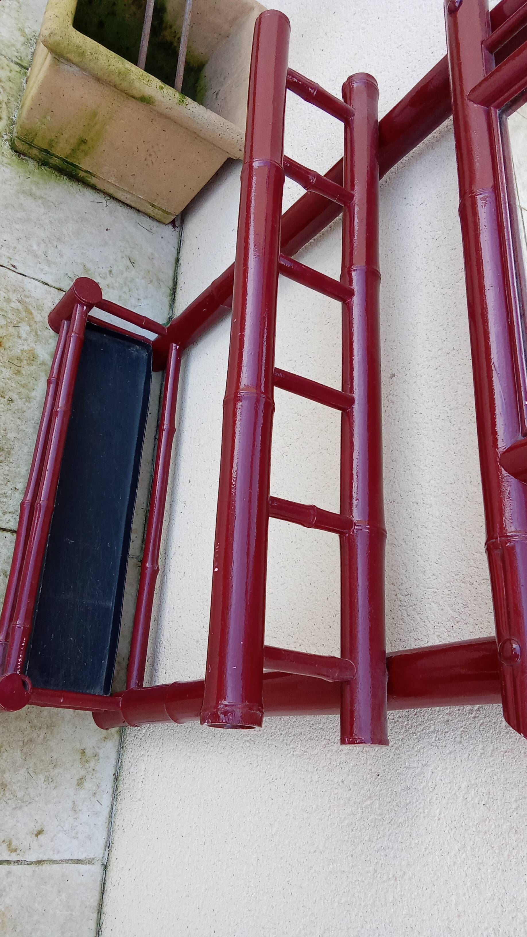 Old vintage red lacquered bamboo Asian coat rack