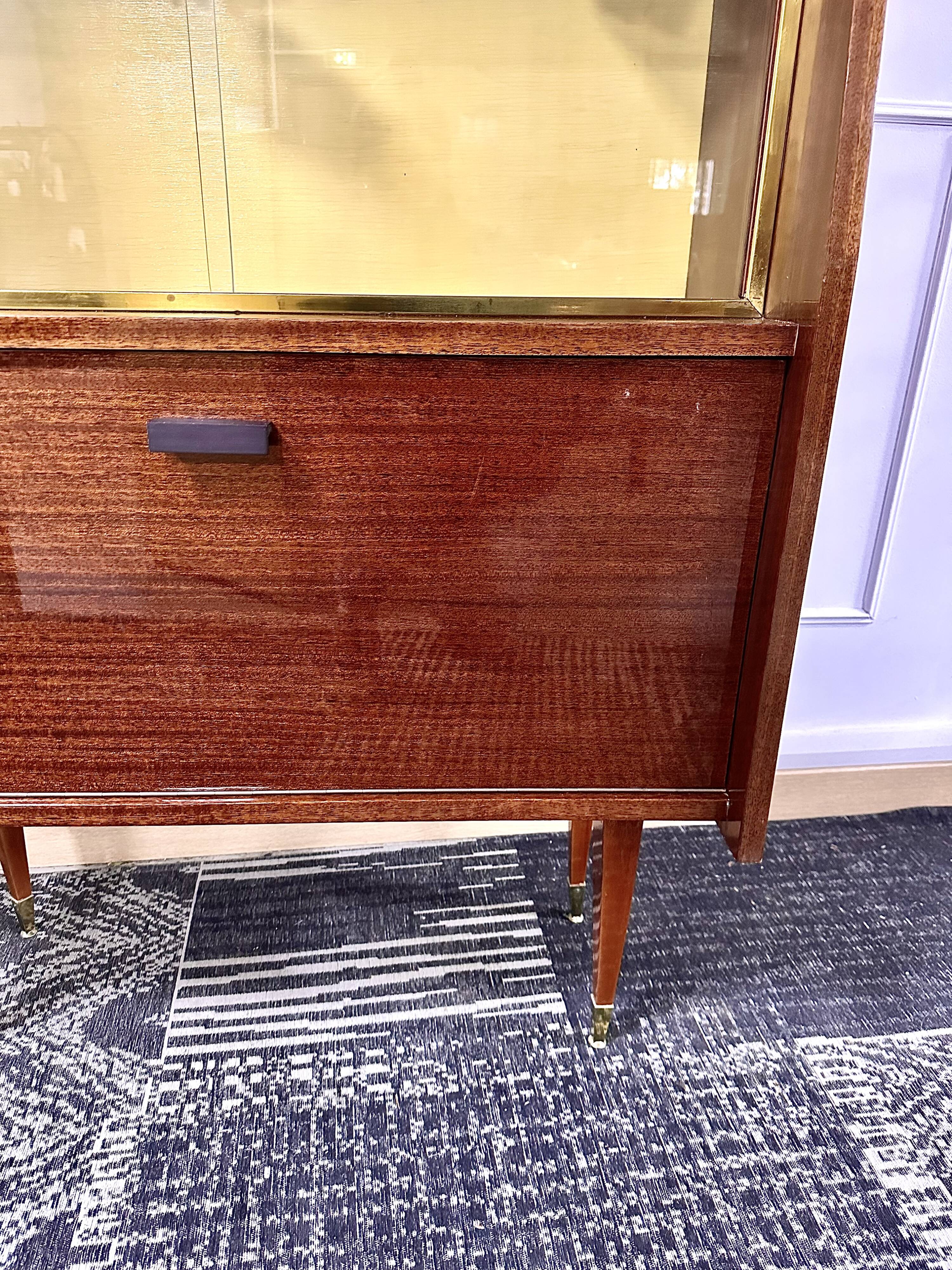 Vintage showcase, storage unit