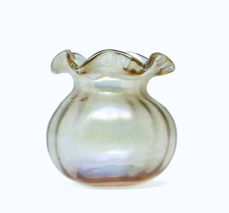 Art Nouveau vase, iridescent glass, Germany, early 20th century