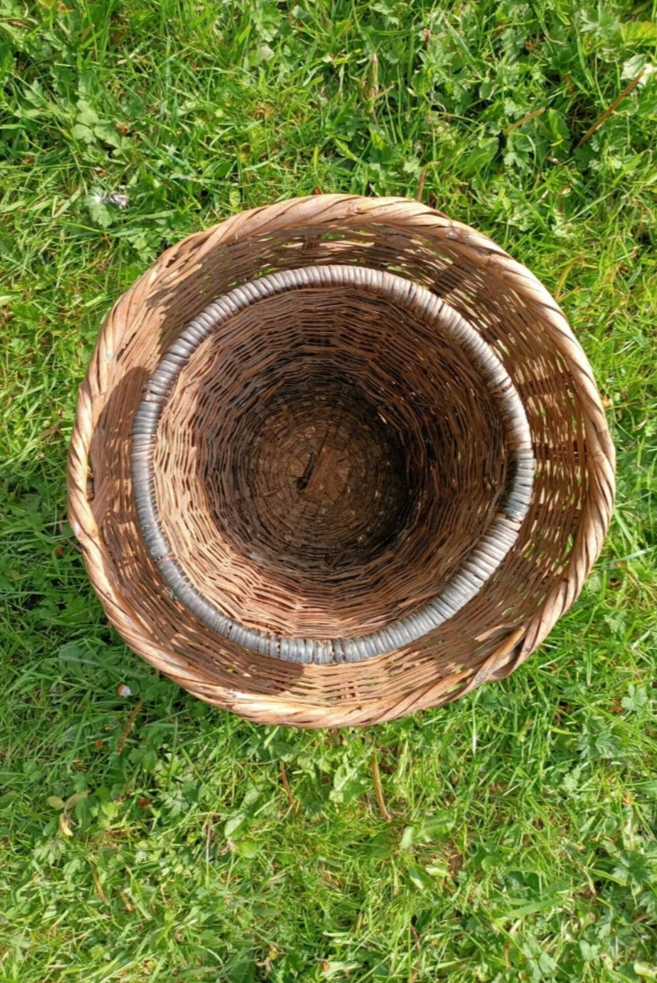 Small retro baskets 💐