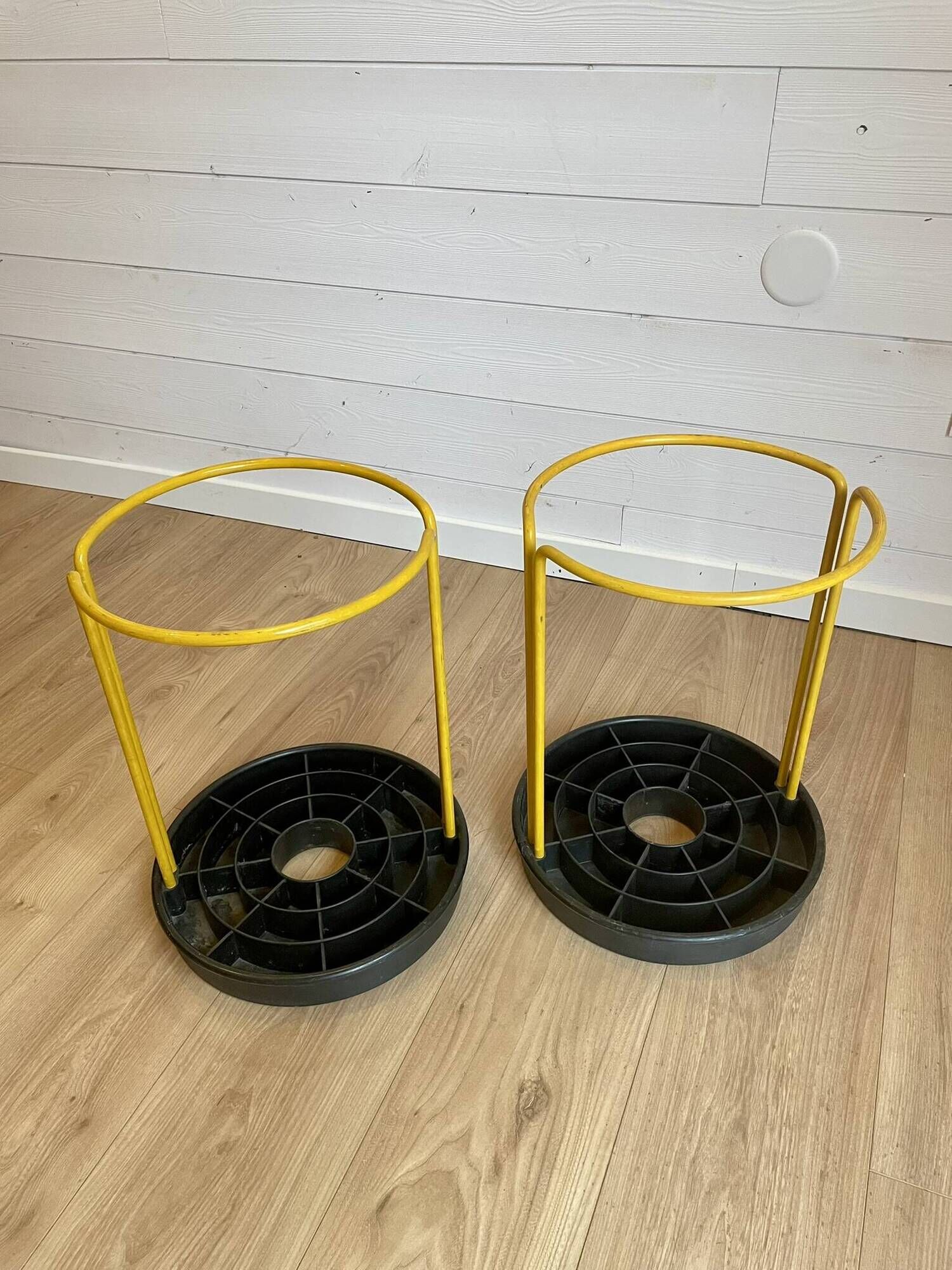 Vintage Italian umbrella stand Seccose Space Age 1970s
