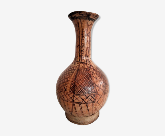 Ancien vase ethnique