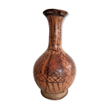 Ancien vase ethnique