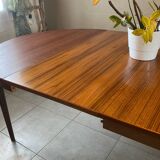 Vintage French house extendable round table (very large when unfolded)