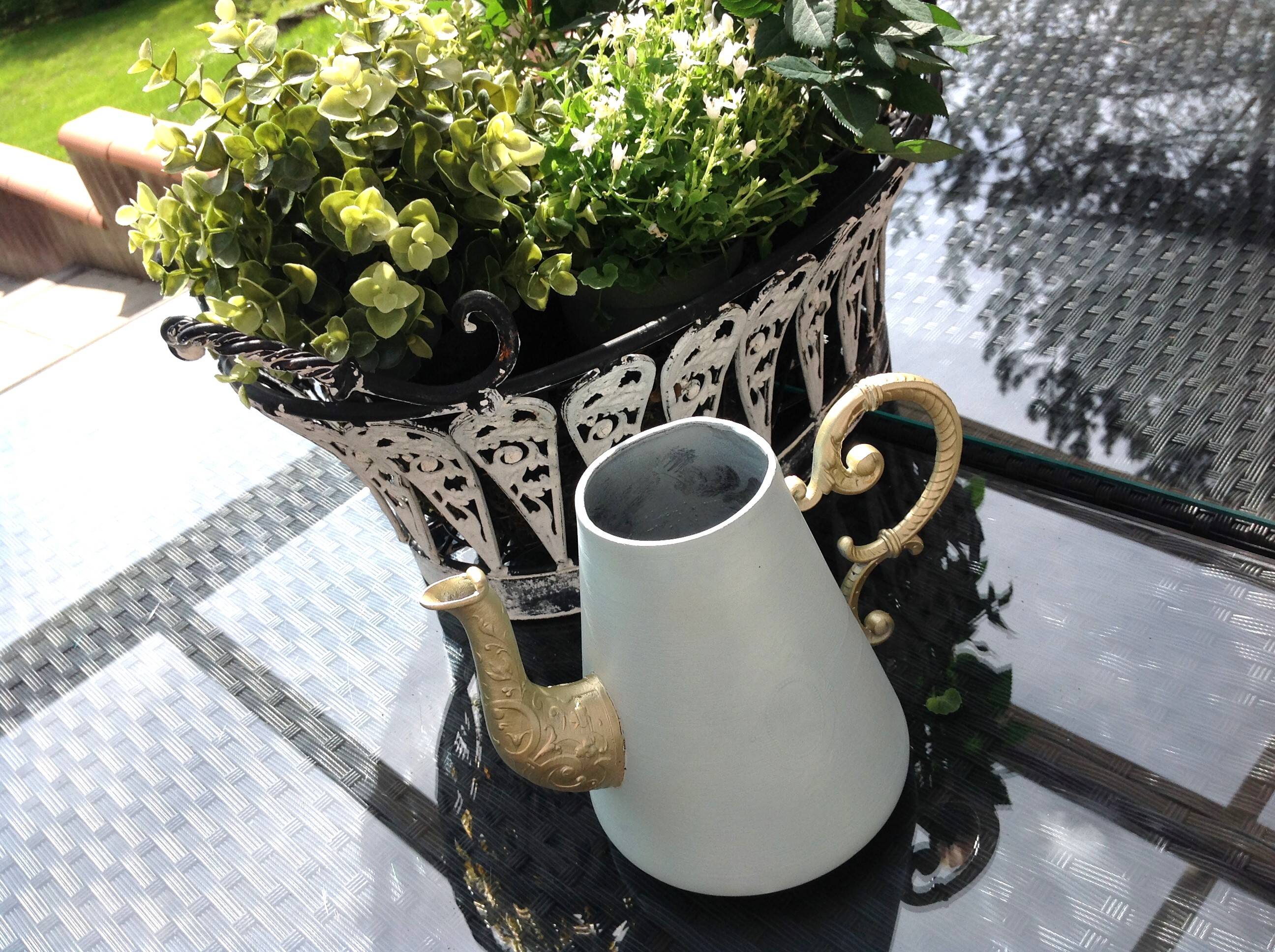 Peppermint and gold "cafetiere" watering can