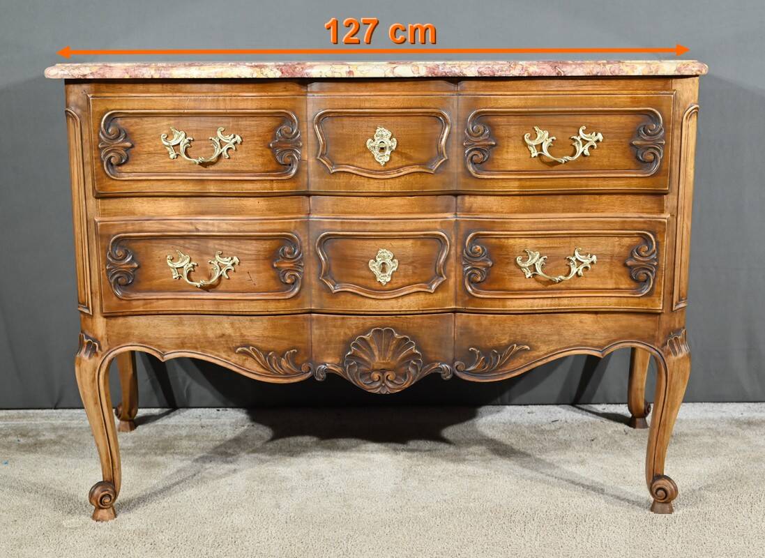 Walnut Sauté Crossbow Commode, Louis XV style – Early 20th century