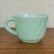 Tasses opalines vintage