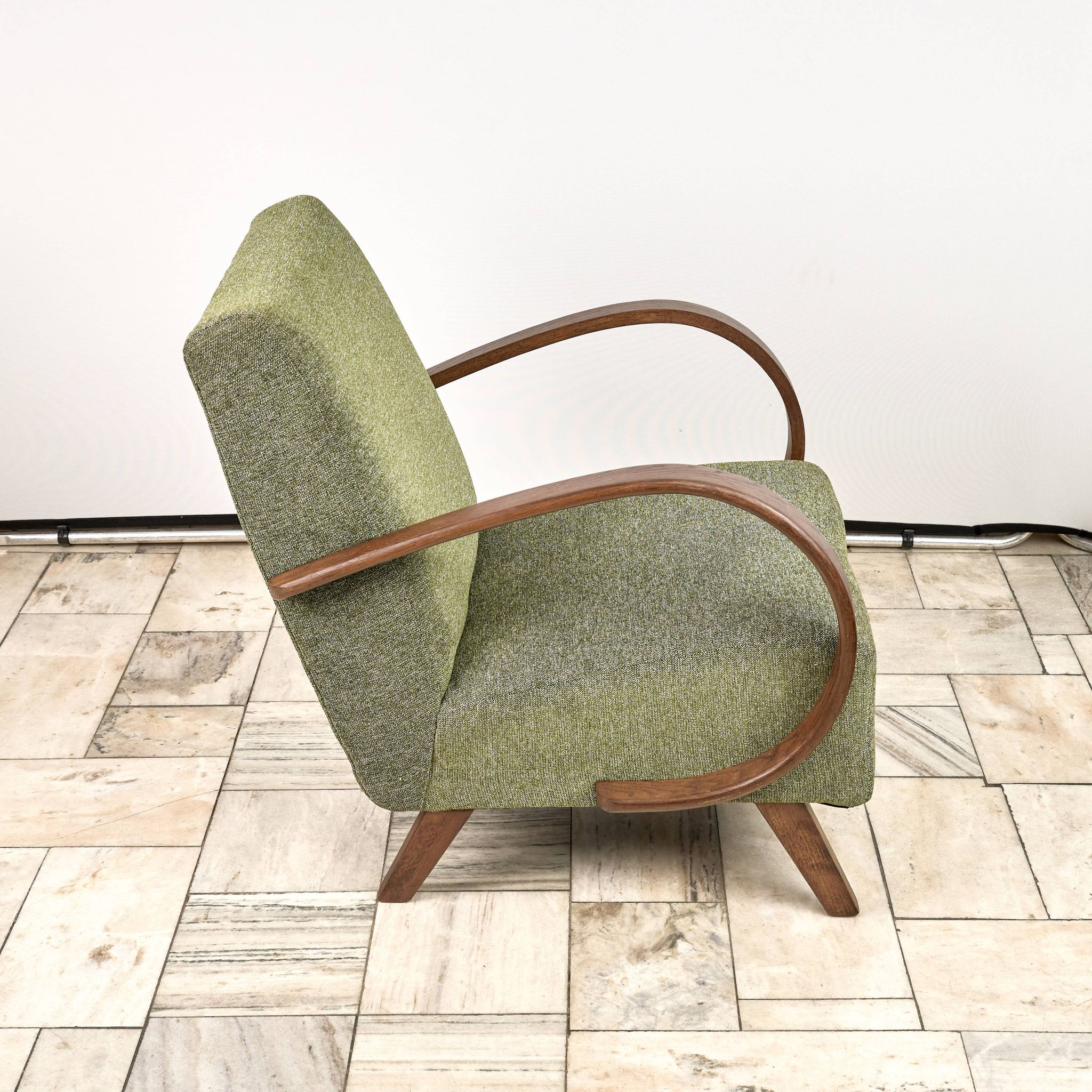 H 410 type C Armchair designed by Jindrich Halabala, 1940s, Czechoslovakia