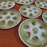Vintage oyster service Moulin des Loups Orchies barbotine, 12 plates