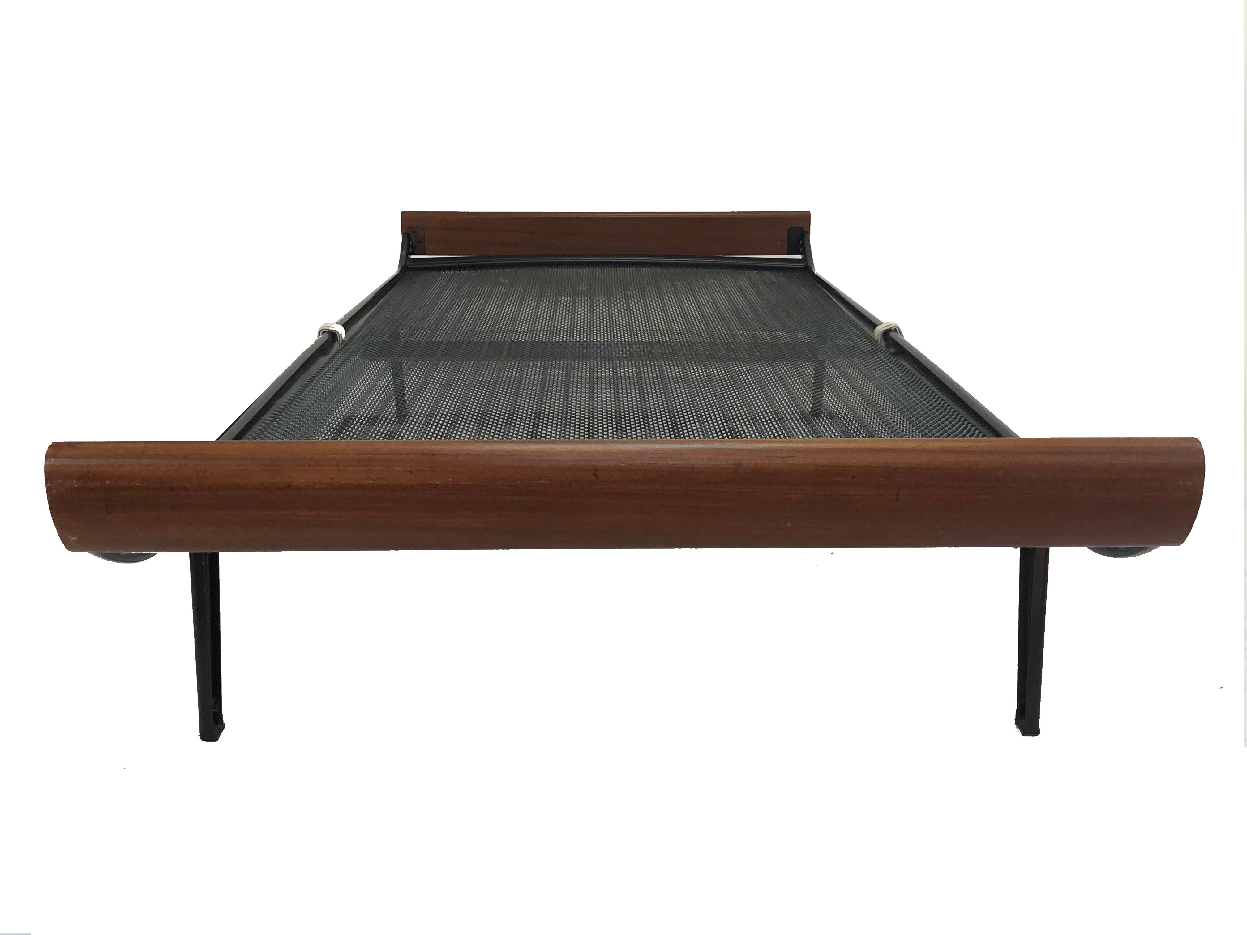 Vintage rest bed Auping Cleopatra bed metal teak dick Cordemeyer