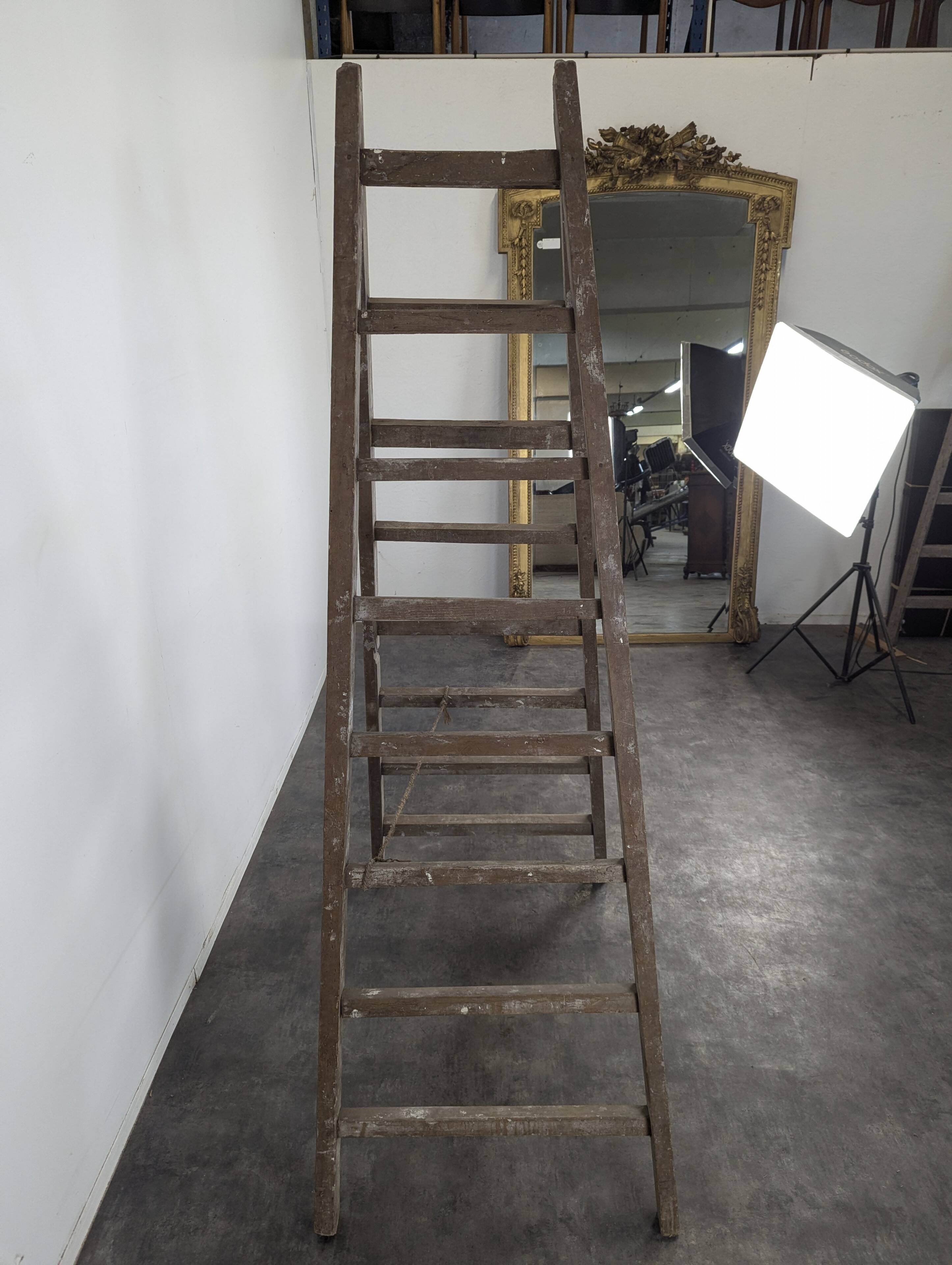 Old scale