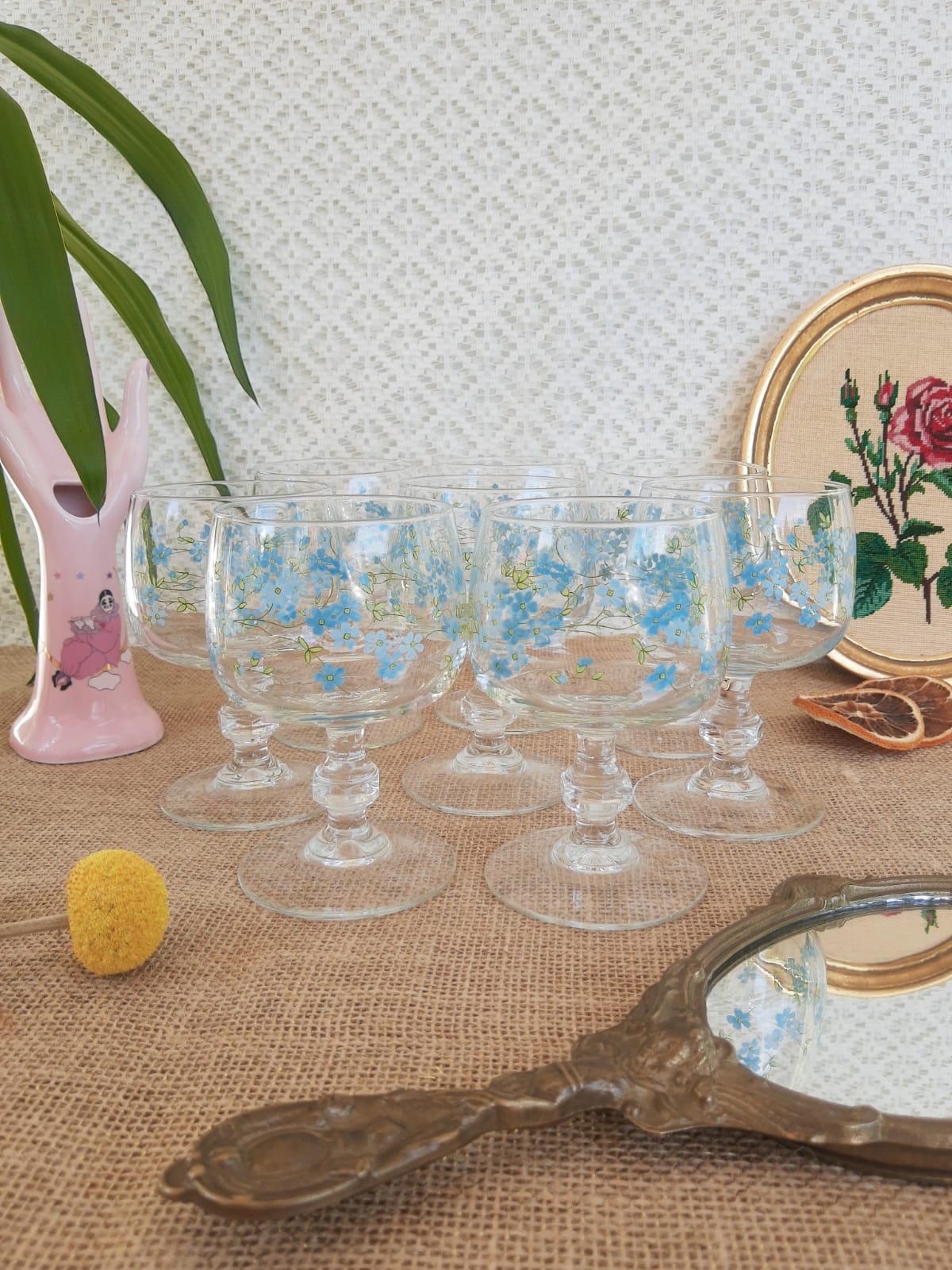 Ensemble de 8 verres à vin ballon Myosotis Veronica vintage