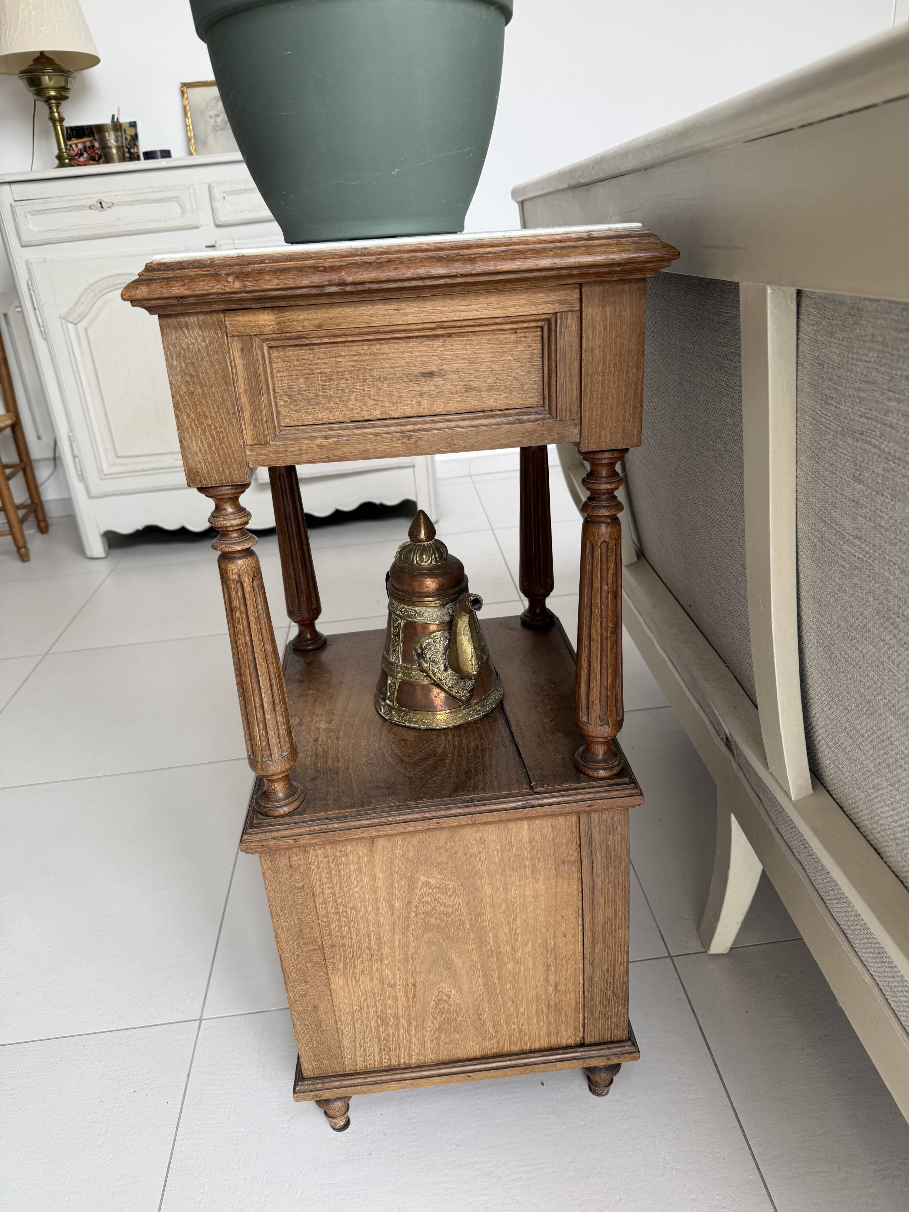 Table d'appoint en marbre