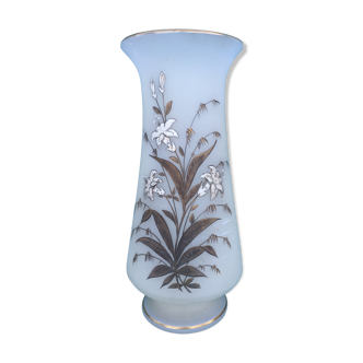 Glass pat vase