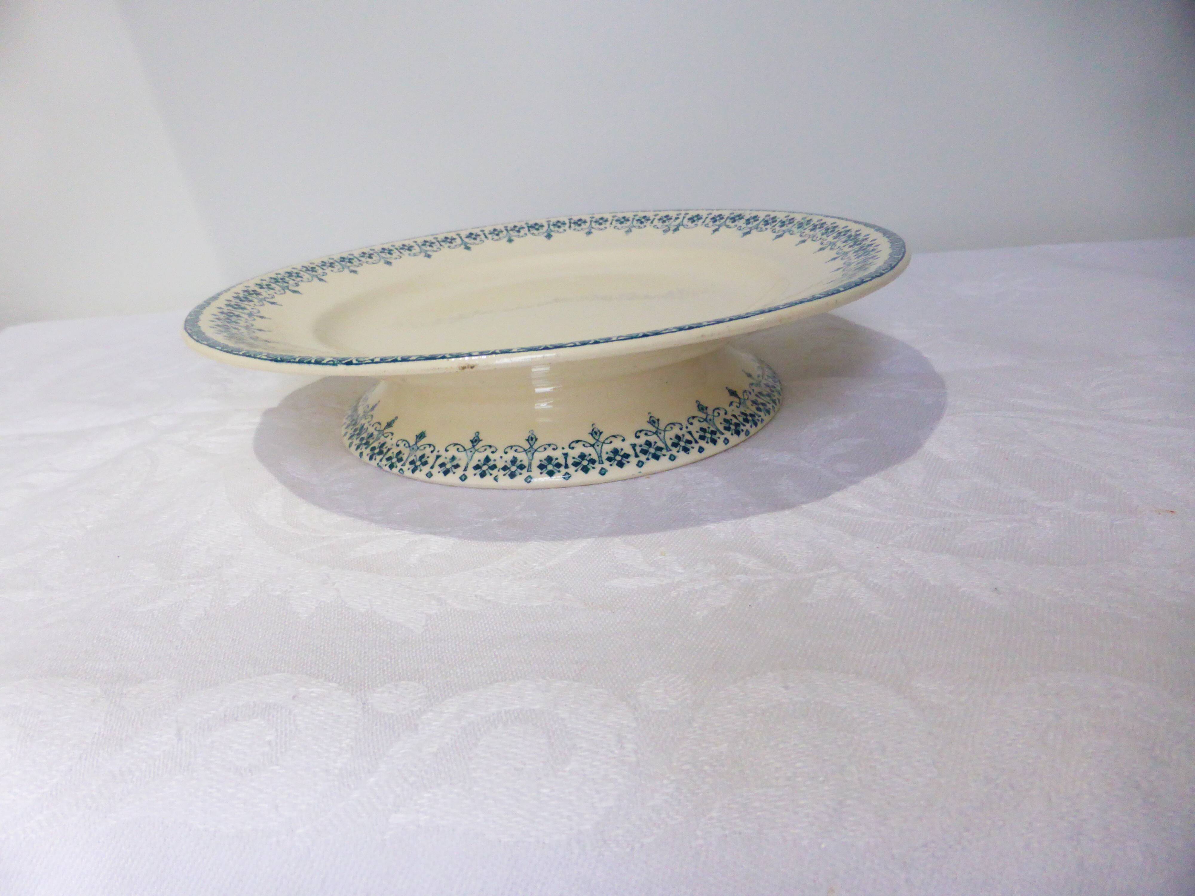 Plate on pedestal compotier of Longwy model Bordeaux 211277