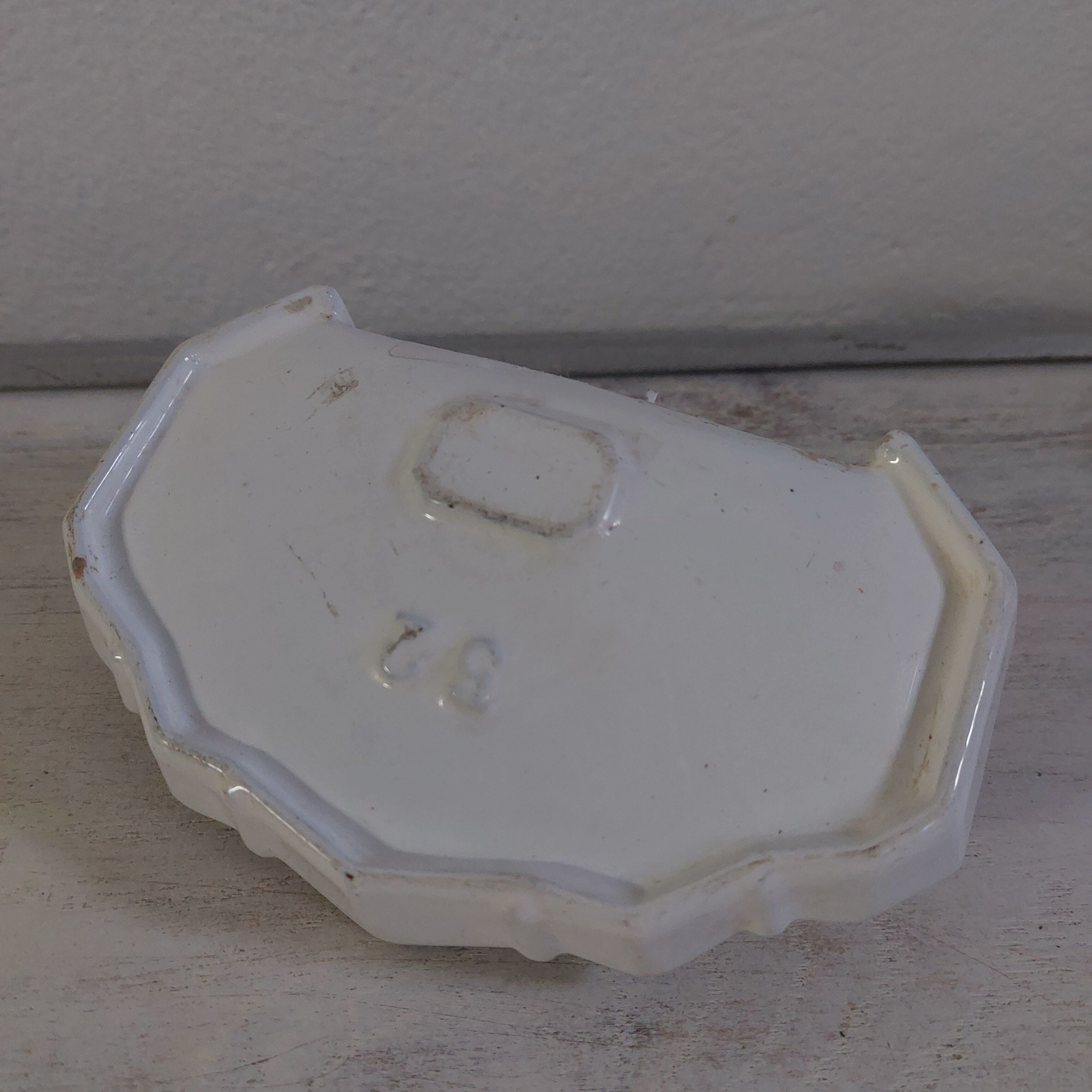 Porte savon fonte émaillé